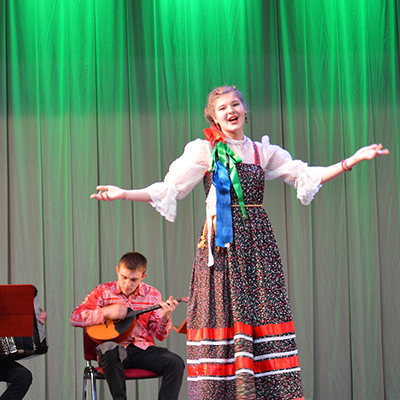 Выступление фольклорного коллектива Калининградского областного музыкального колледжа имени С.В. Рахманинова